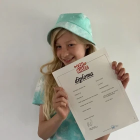 Fenne Mosch LOI kidzz review